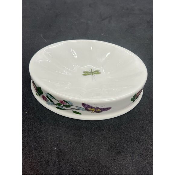 Portmeirion Botanic Garden 'Rhododendron Dragonfly' Oval Soap Dish Croscill Home - Picture 3 of 6
